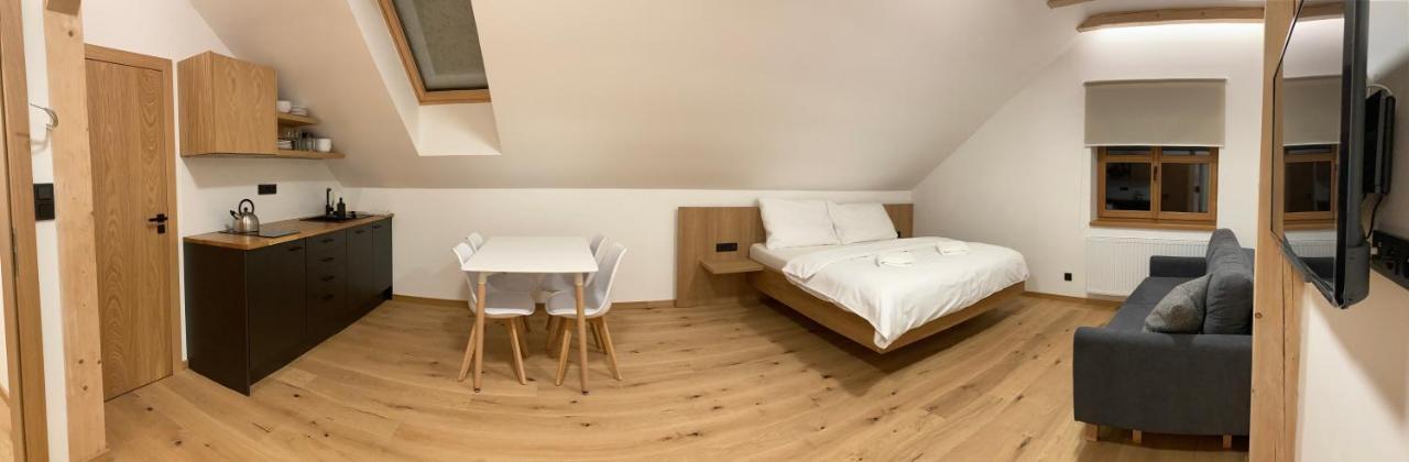 Apartmany Hacienda Boží Dar Exteriör bild